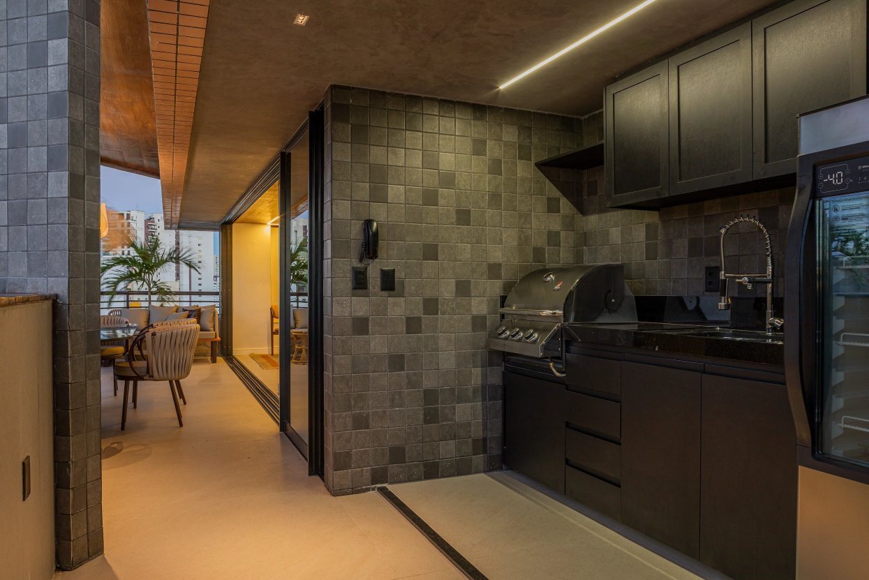 Cozinha gourmet externa com revestimentos